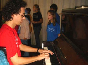 Luciano Py é um dos ministrantes