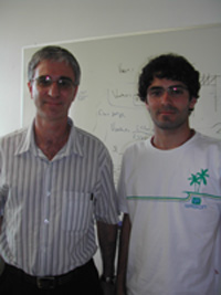 Professor Henry Corseuil e Carlos Amorim