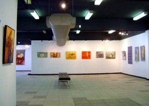Exposições são realizadas a cada 25 dias