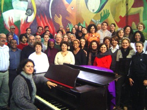 Coro tem 55 integrantes