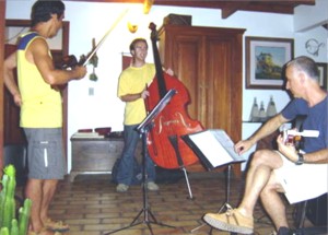 Chico Peixoto: releituras de compositores consagrados