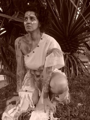 Espetáculo baseado em poema maia-quiché da Guatemala