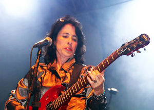 Eliana Taulois participa do Acústico