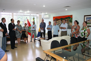 CD4 para vice-diretores e FG1 para assistentes