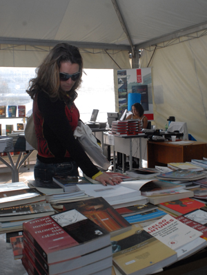 Feirão da EdUFSC - foto Rodolfo Conceição/Agecom