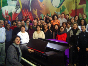 Coral da UFSC em ensaio na Igrejinha