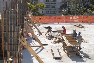Construção da Ala de Queimados do HU