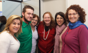Novos gestores do Colégio de Aplicação Patrica Belo Orofino Pires (coordenadora administrativa); George França (coord. Comunicação e Eventos), Sandra Mendonça; Marivone Piana (coord. Estágios); Marina Soligo (diretora de Ensino) e Josalba Ramalho Vieira (diretora geral). Foto: divulgação