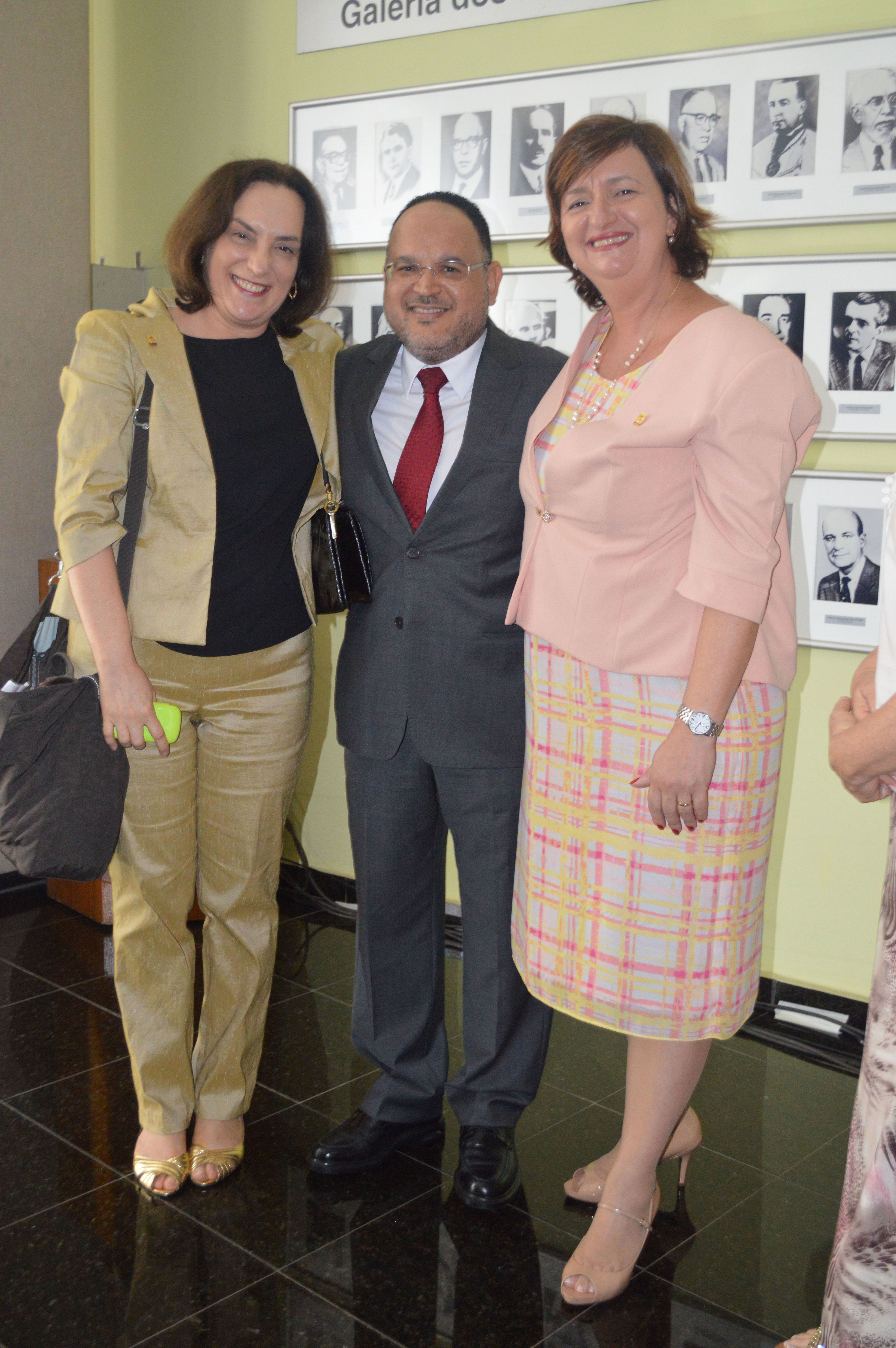 Luís Henrique Campolina - professor - Prefeitura Municipal de