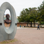 Monumentos UFSC - Bustos - Foto Henrique Almeida-7